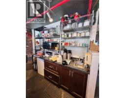 504 Herald St, Victoria, BC V8W1S6 Photo 11