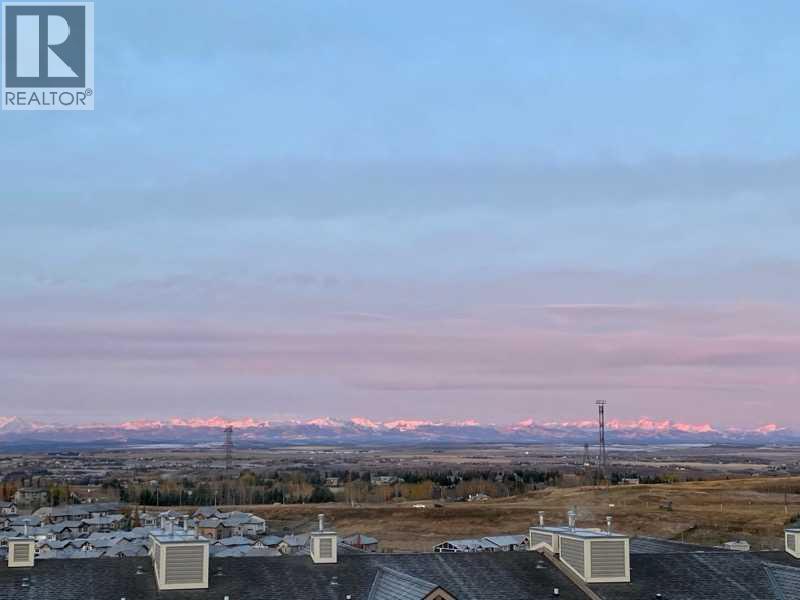 #13 148 Rockyledge View NW - 30