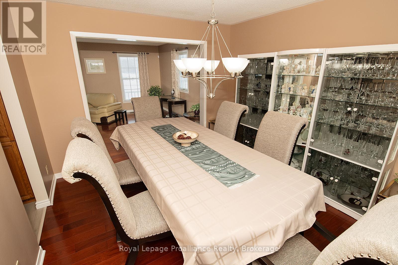 61 SILLS ROAD - 13
