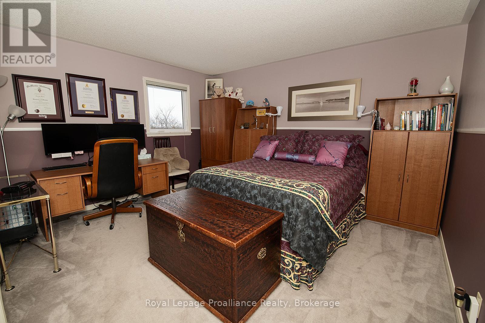 61 SILLS ROAD - 23