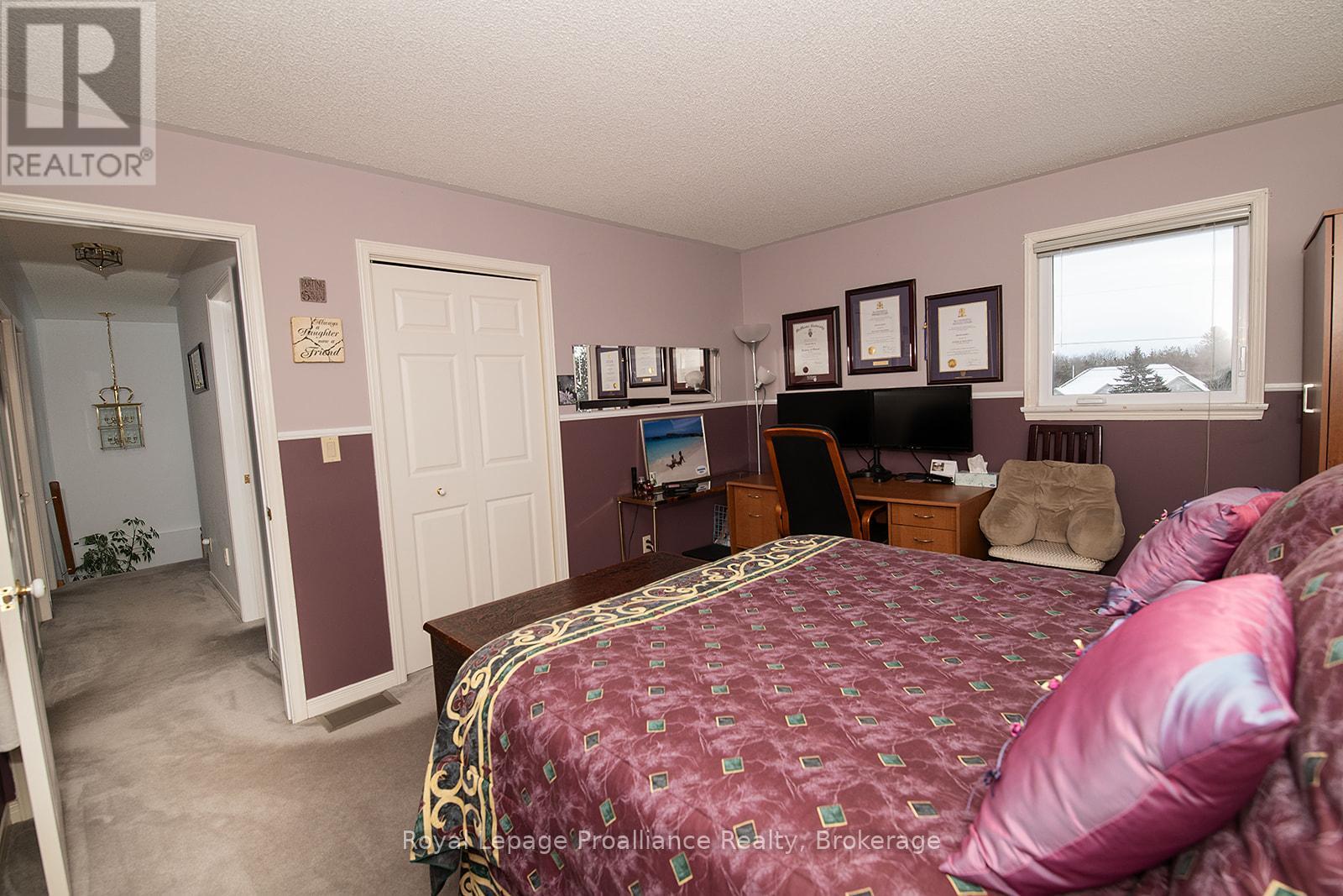 61 SILLS ROAD - 24