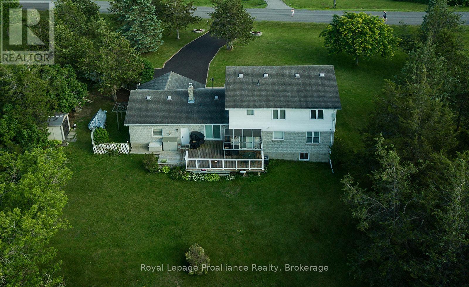 61 SILLS ROAD - 43