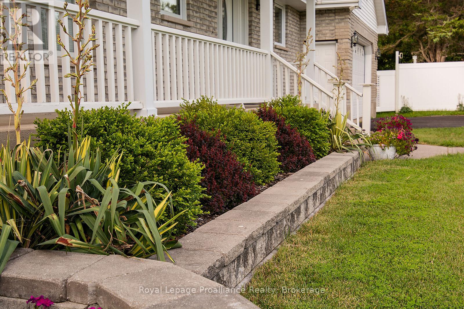 61 SILLS ROAD - 5