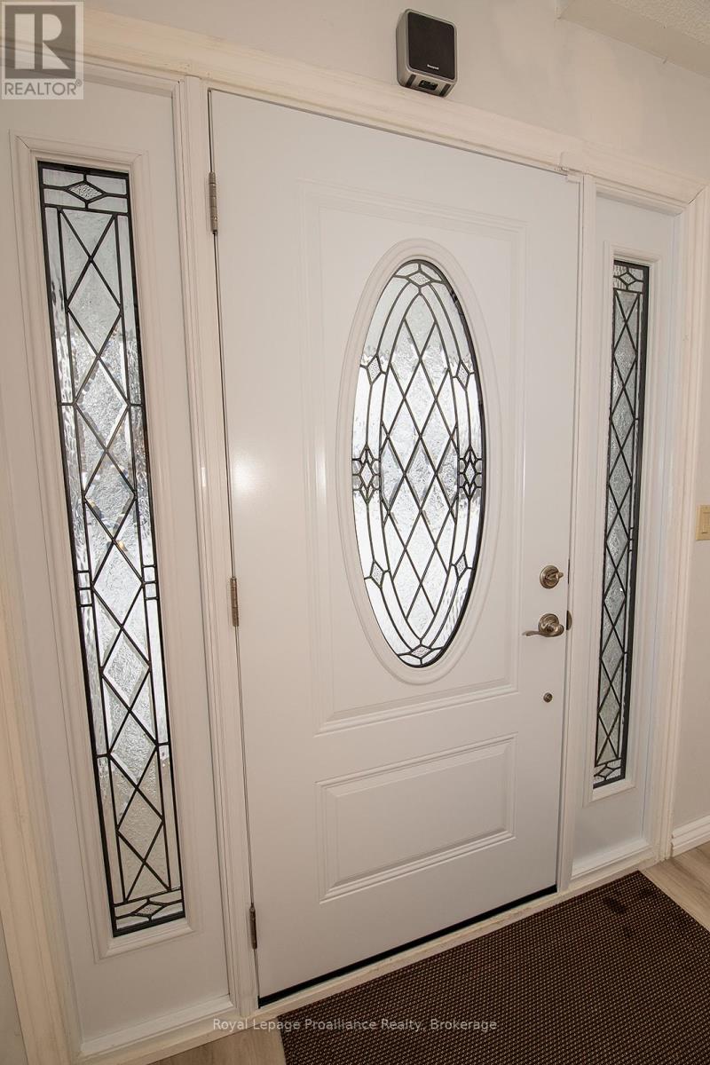 61 SILLS ROAD - 7