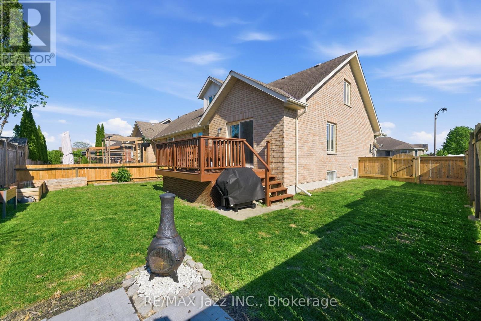 1 COOPER COURT - 36