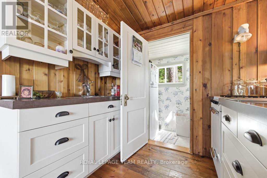 218 DIAMOND LAKE ROAD - 22