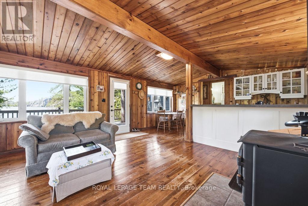 218 DIAMOND LAKE ROAD - 16