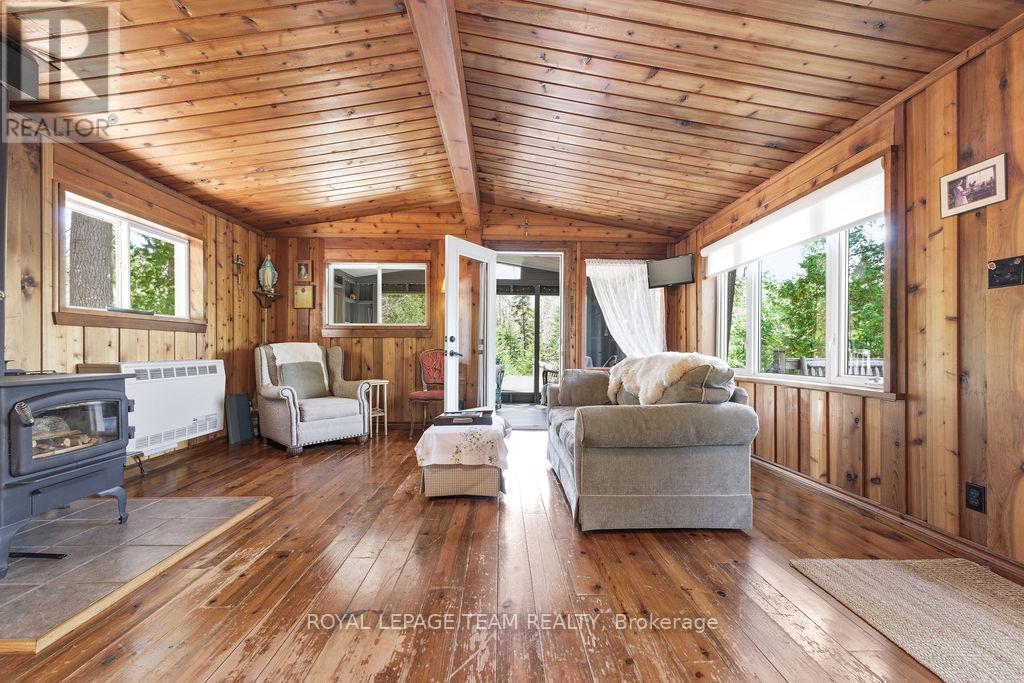 218 DIAMOND LAKE ROAD - 15