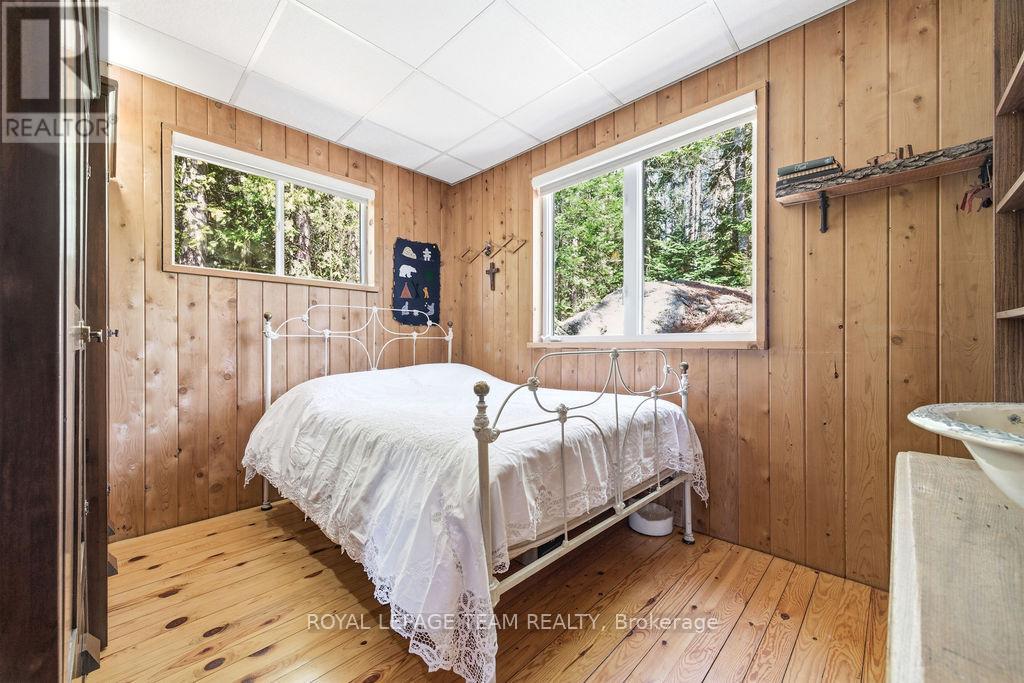 218 DIAMOND LAKE ROAD - 27