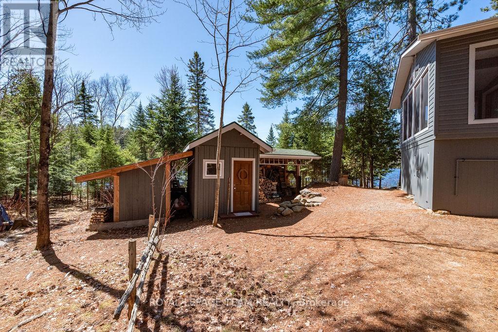 218 DIAMOND LAKE ROAD - 34