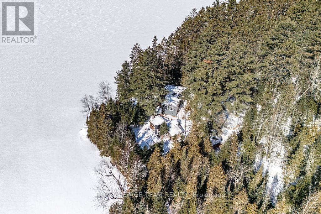 218 DIAMOND LAKE ROAD - 43