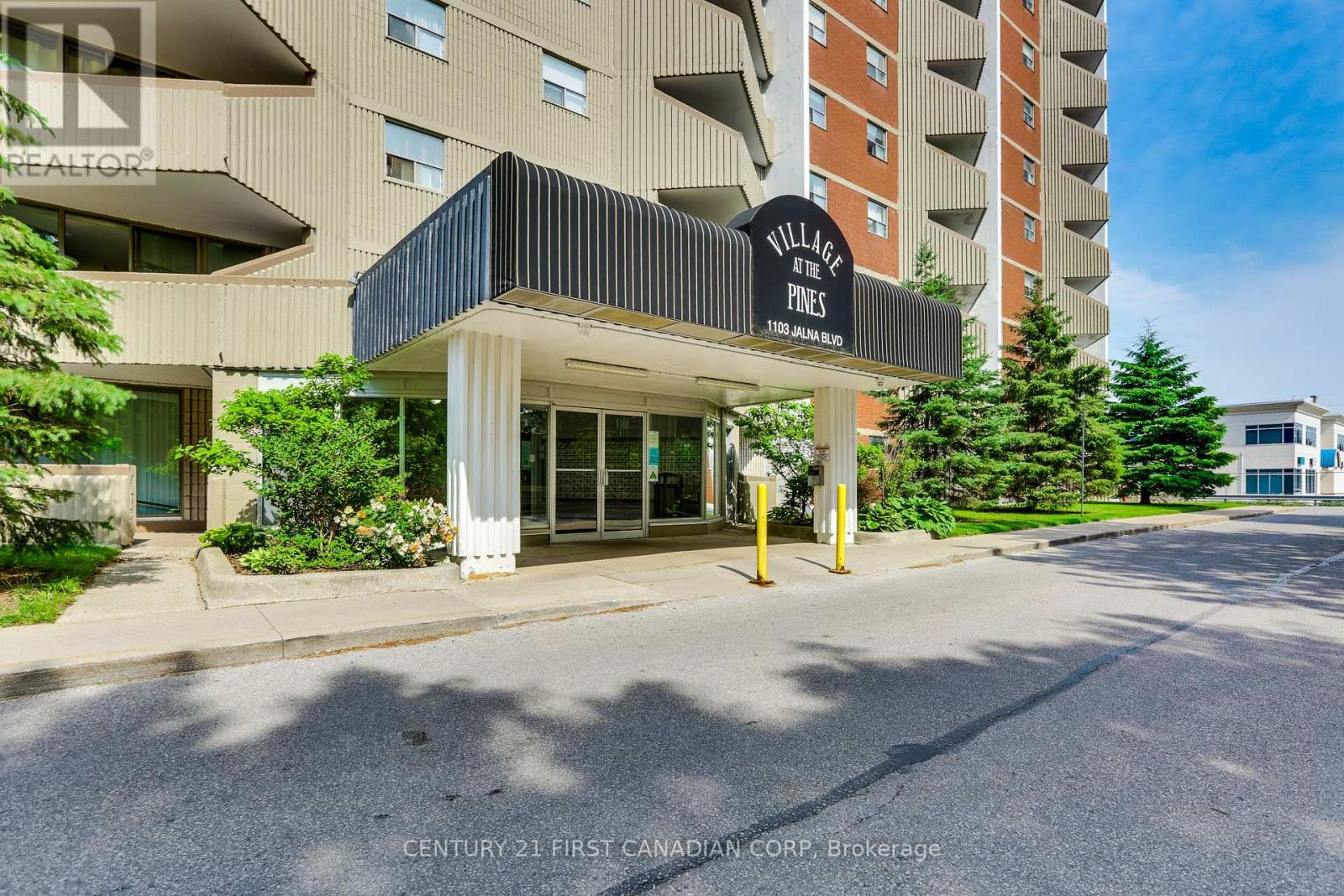#404 1103 JALNA BOULEVARD - 1