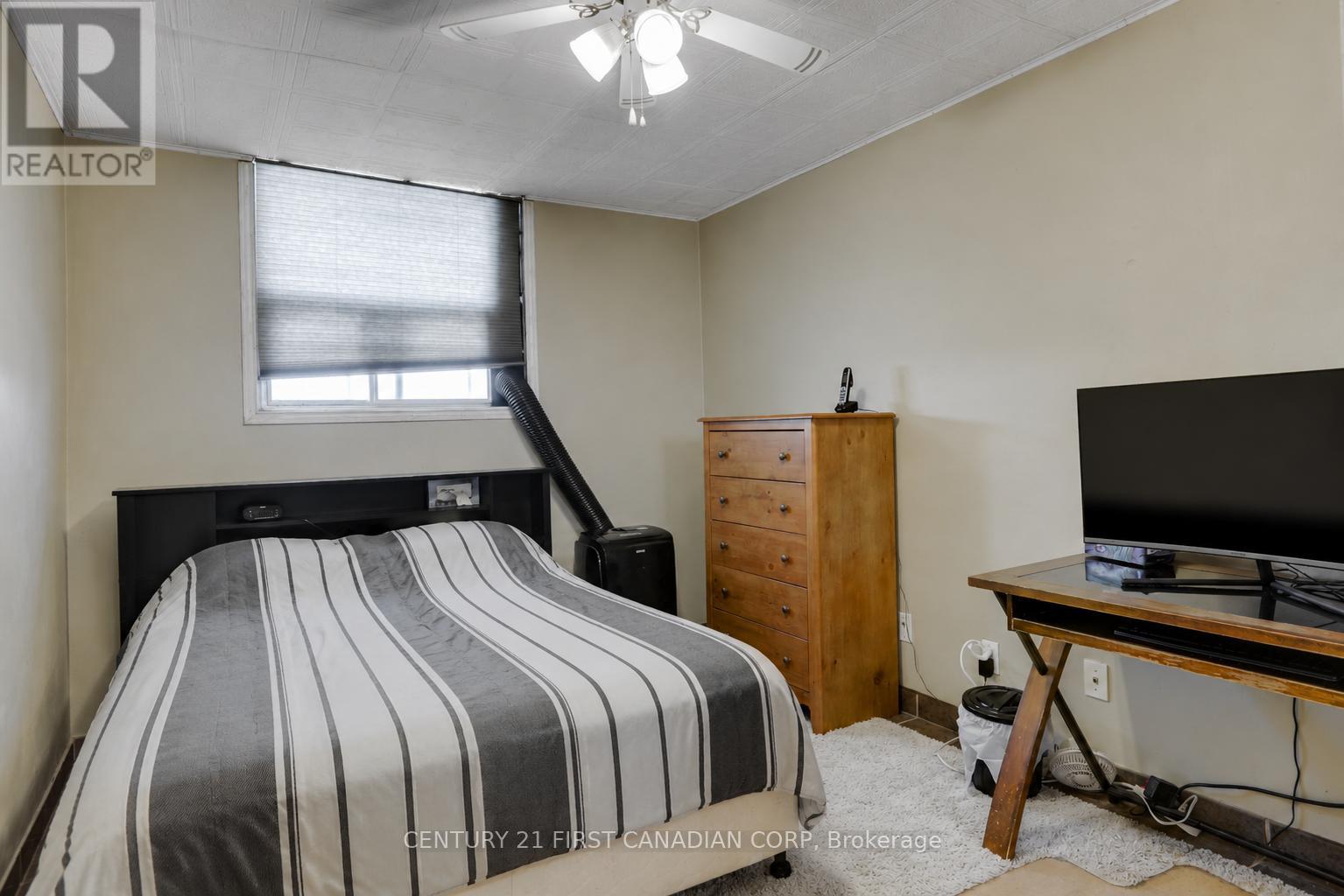 #404 1103 JALNA BOULEVARD - 19