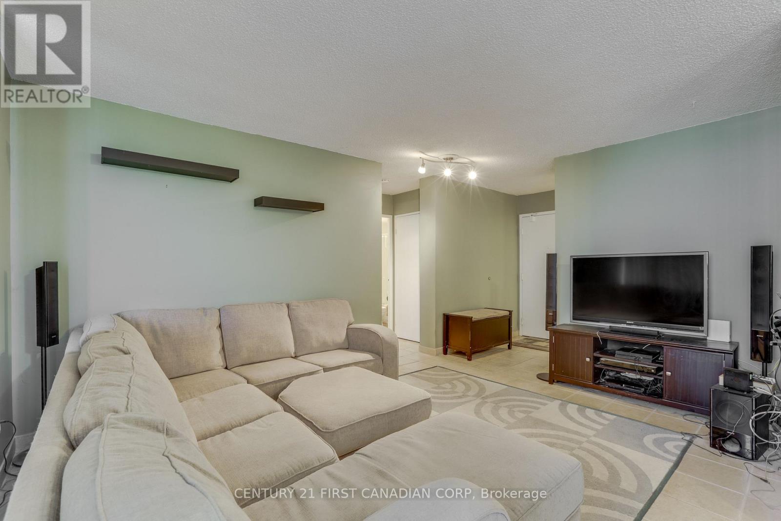 #404 1103 JALNA BOULEVARD - 9