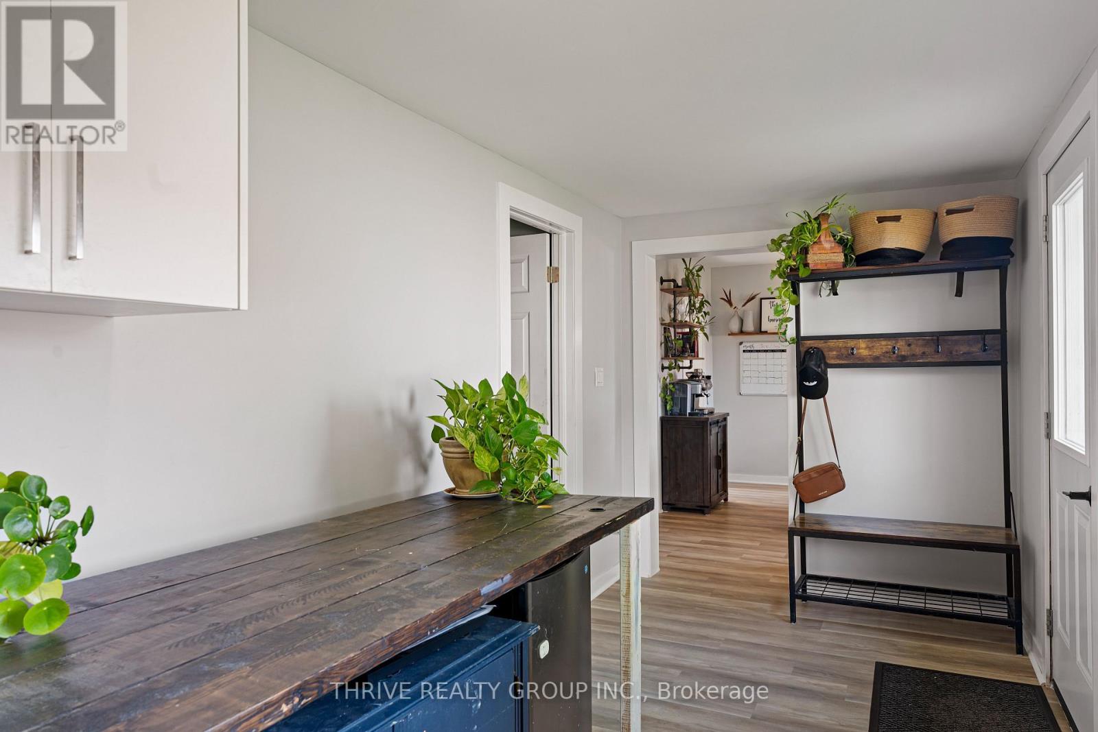 110 QUEEN STREET - 17