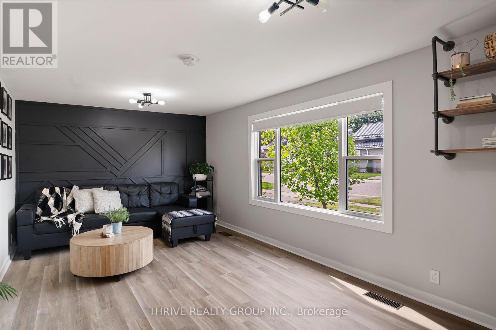 110 QUEEN STREET - 6