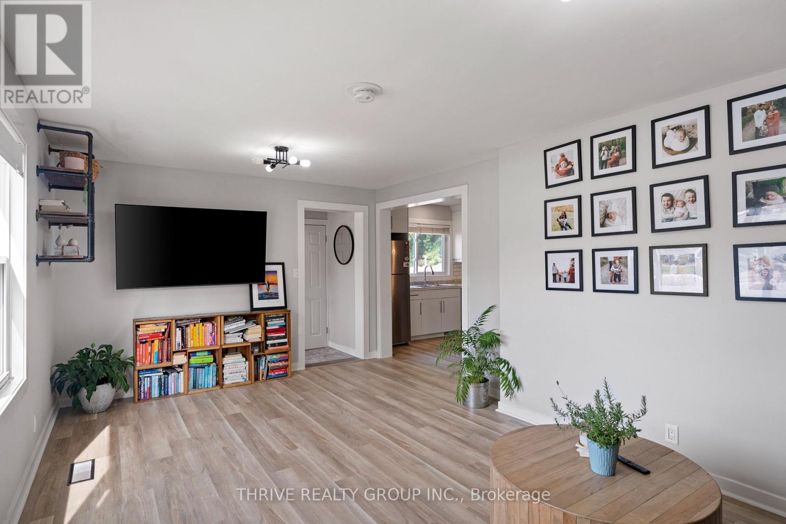 110 QUEEN STREET - 8