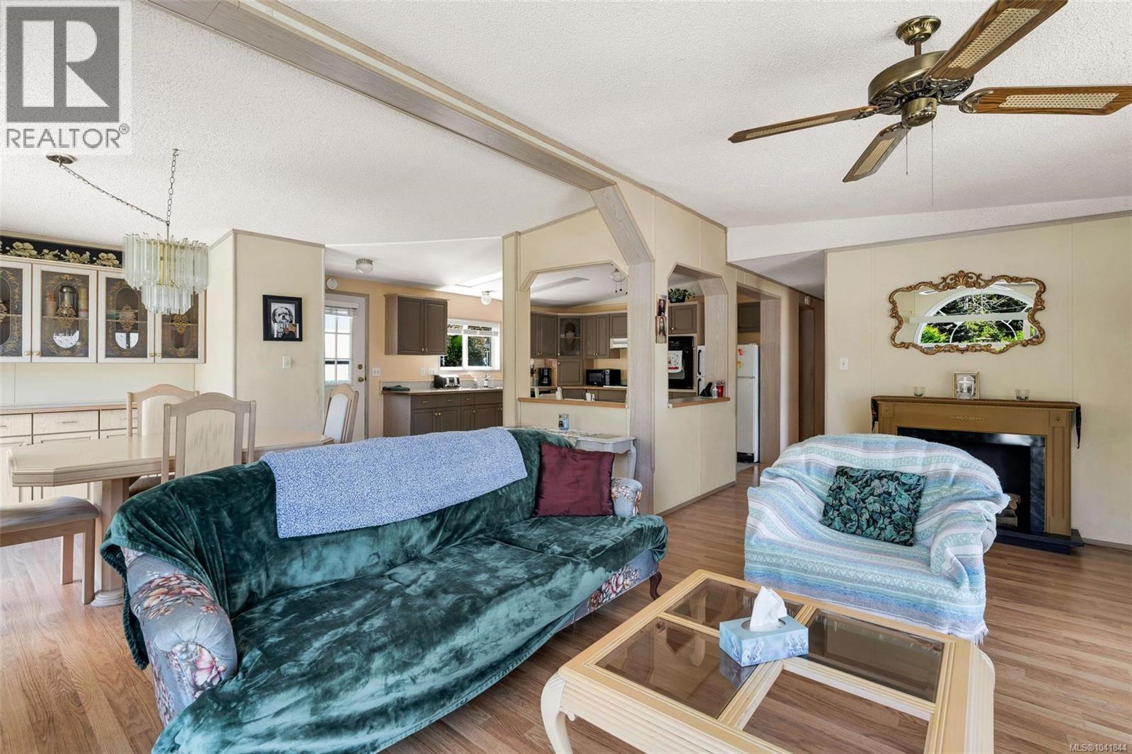 385 Lake Park Rd - 5