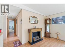 385 Lake Park Rd, Lake Cowichan, BC V0N2L0 Photo 11