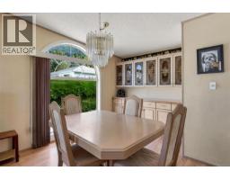 Kitchen - 385 Lake Park Rd, Lake Cowichan, BC V0N2L0 Photo 7