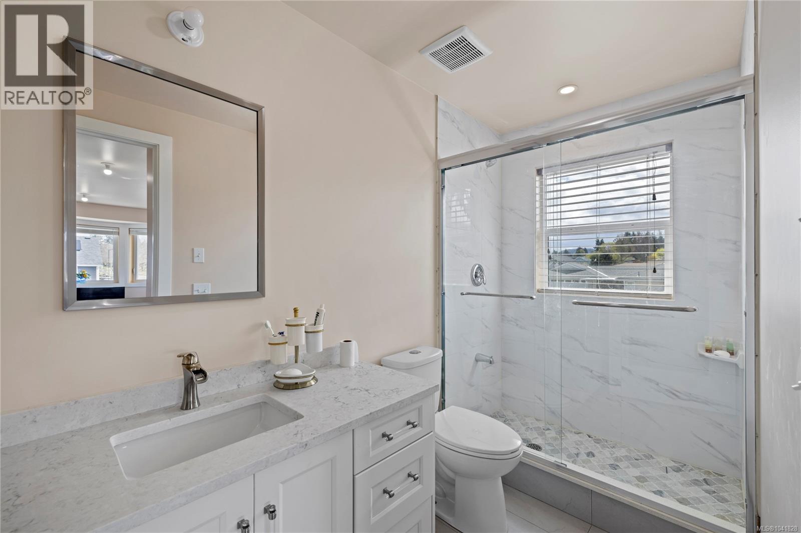 787 Stanhope Rd - 31