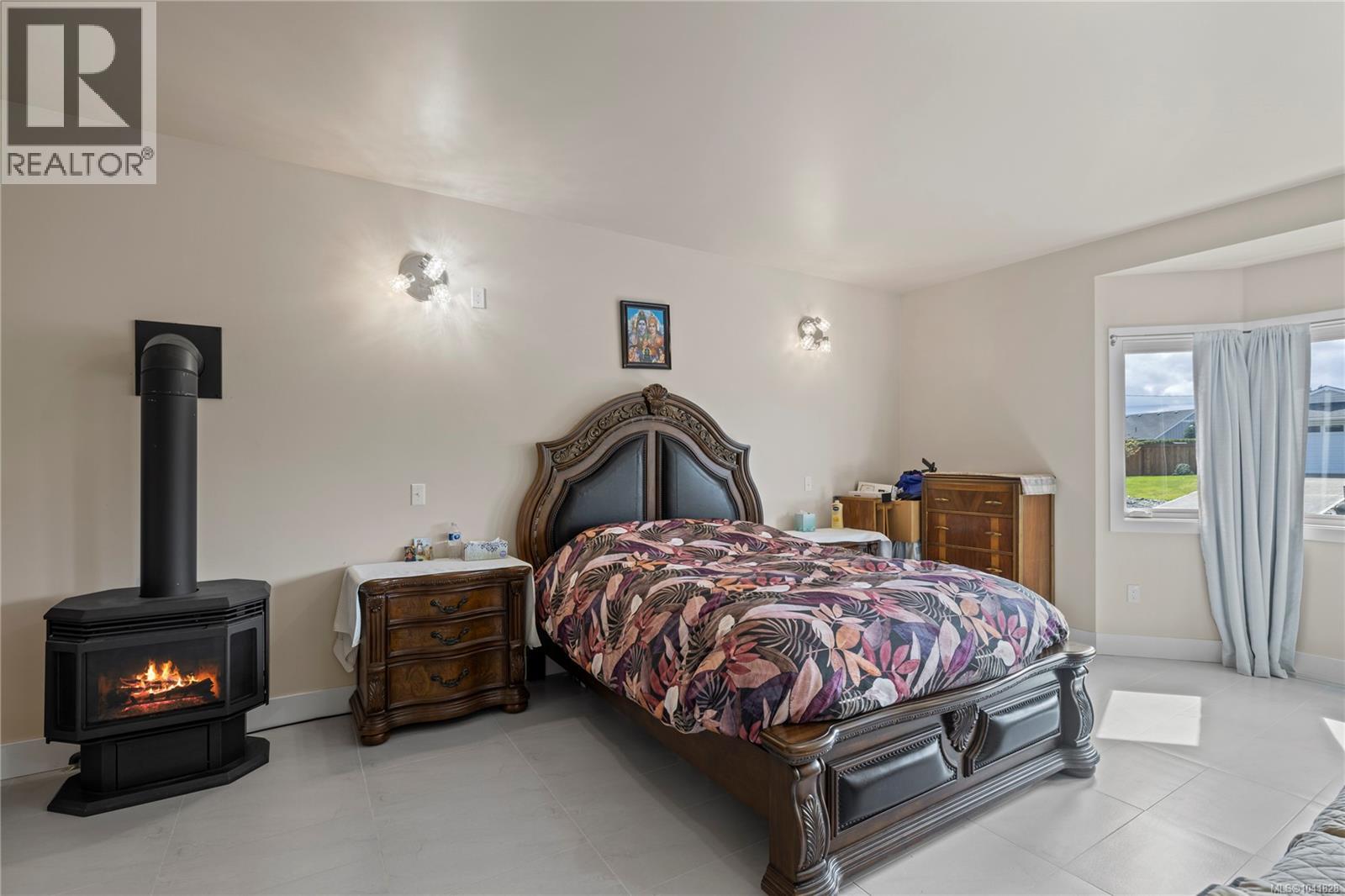 787 Stanhope Rd - 8