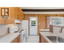 559 Johnstone Rd, Parksville, BC V9P2A5 Photo 15