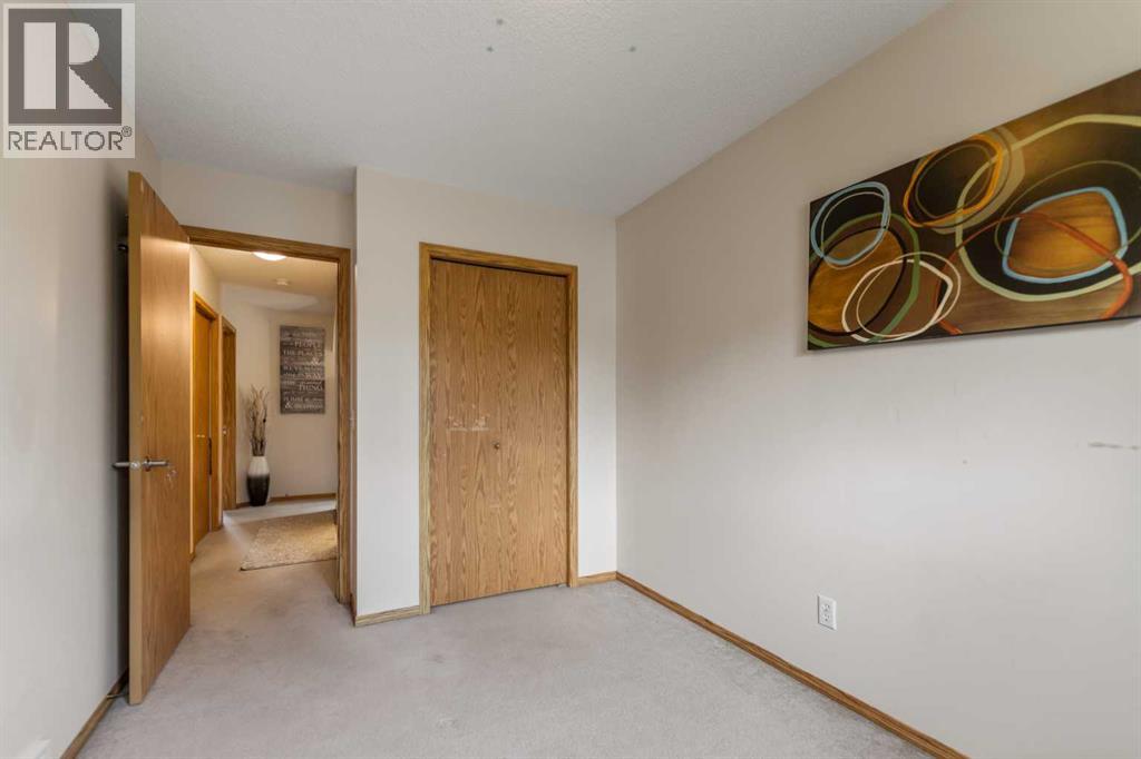 4 Millview Green SW - 27