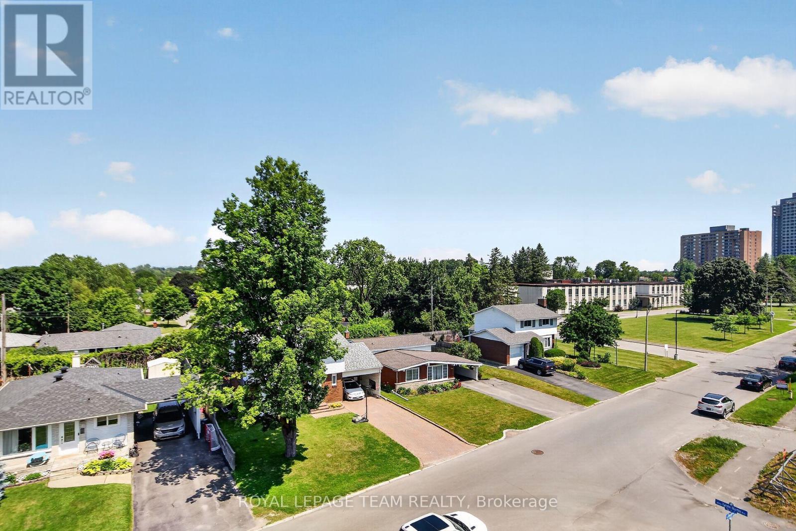 2706 DRAPER AVENUE - 39