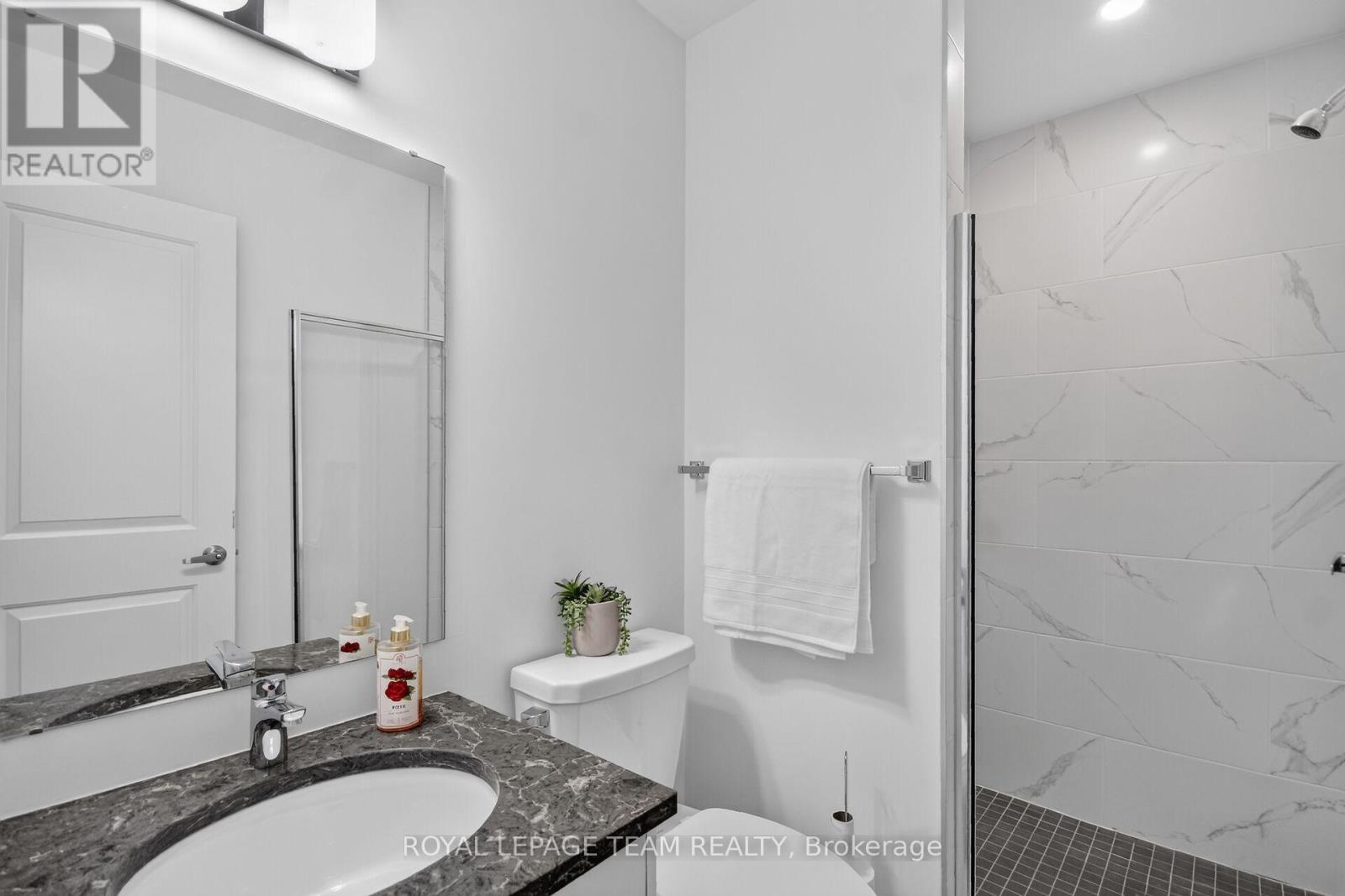 2706 DRAPER AVENUE - 7