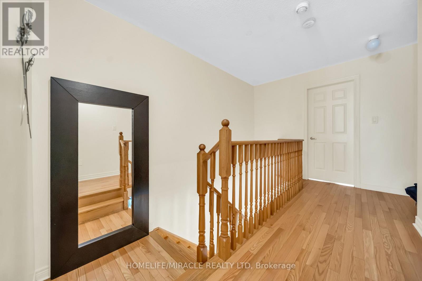 1195 KETTERING DRIVE - 17