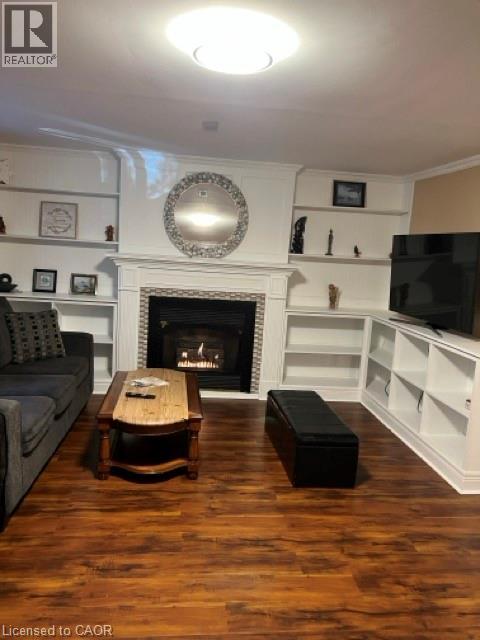 1029 DINA Crescent - 21