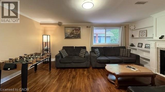 1029 DINA Crescent - 22