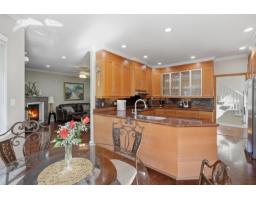 20560 46a Avenue, Langley, BC V3A3J8 Photo 13