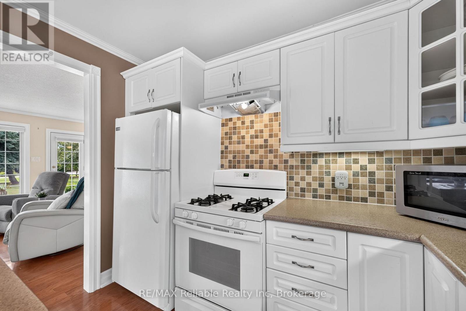 73022 CLAUDETTE DRIVE - 20