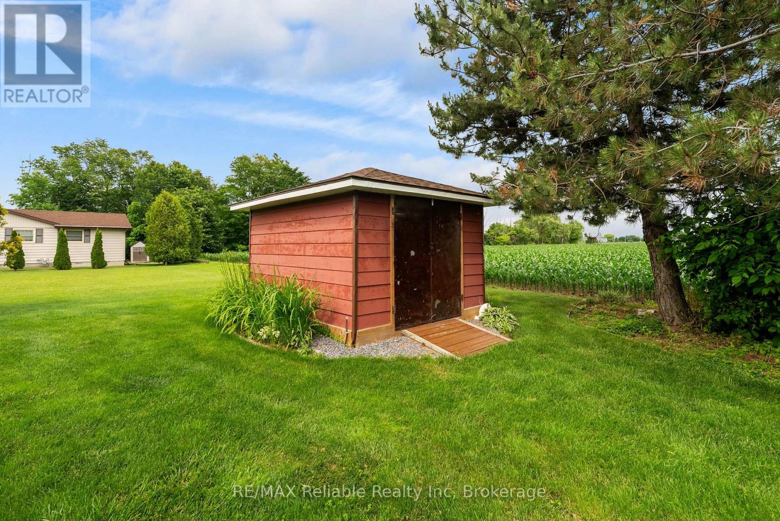 73022 CLAUDETTE DRIVE - 41
