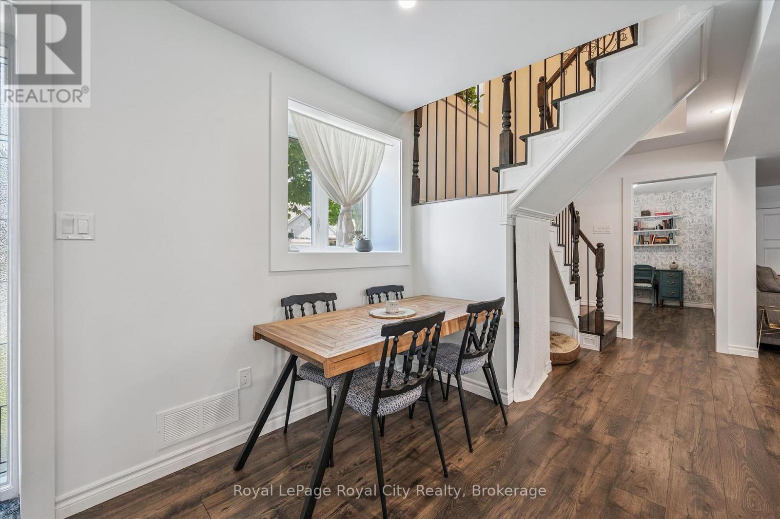 470 PERTH STREET - 13