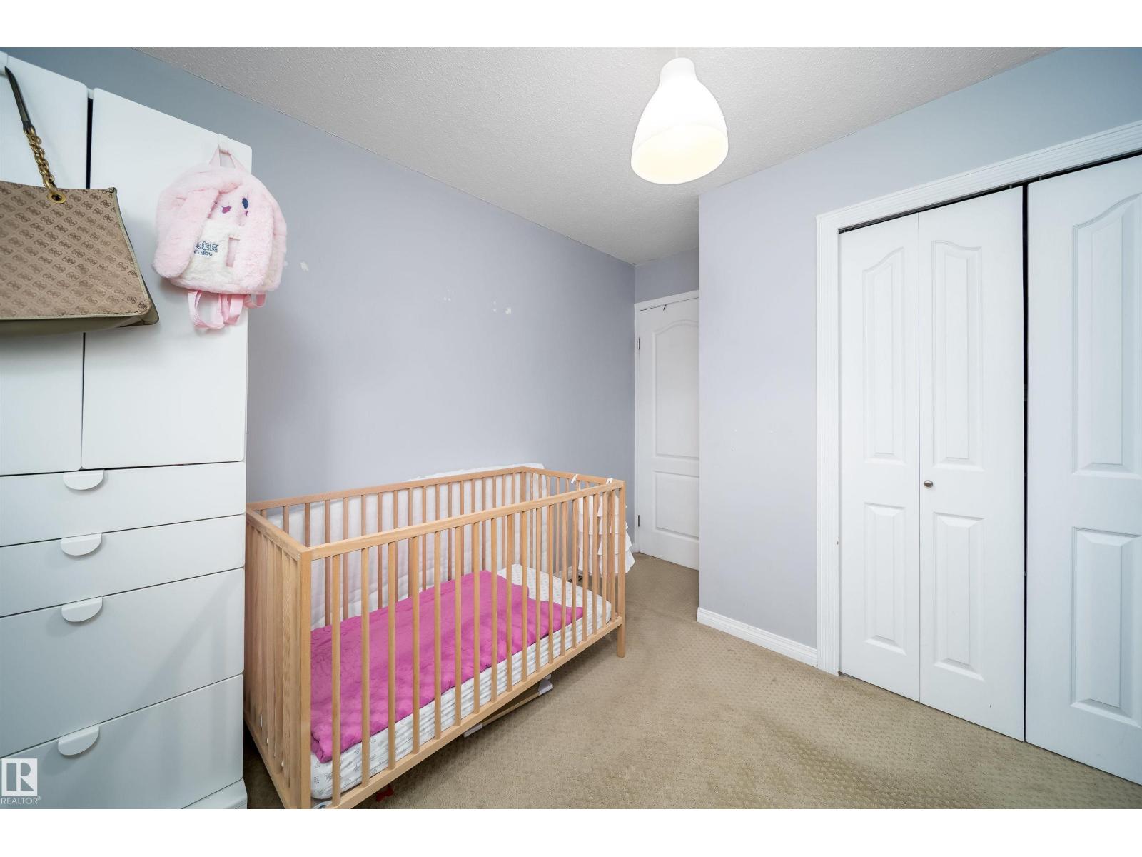 8512 142A AV NW - 22