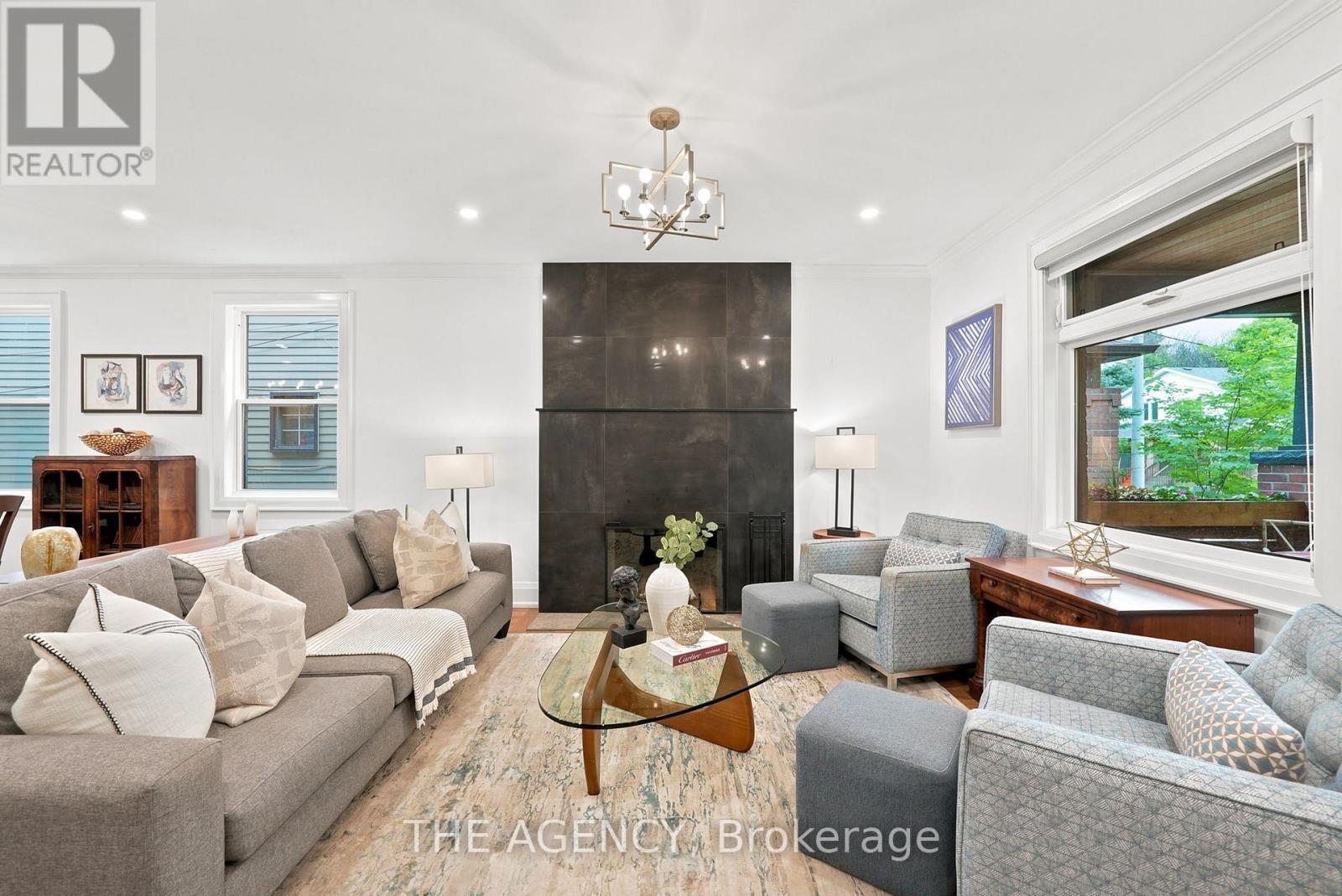418 SOUDAN AVENUE - 1