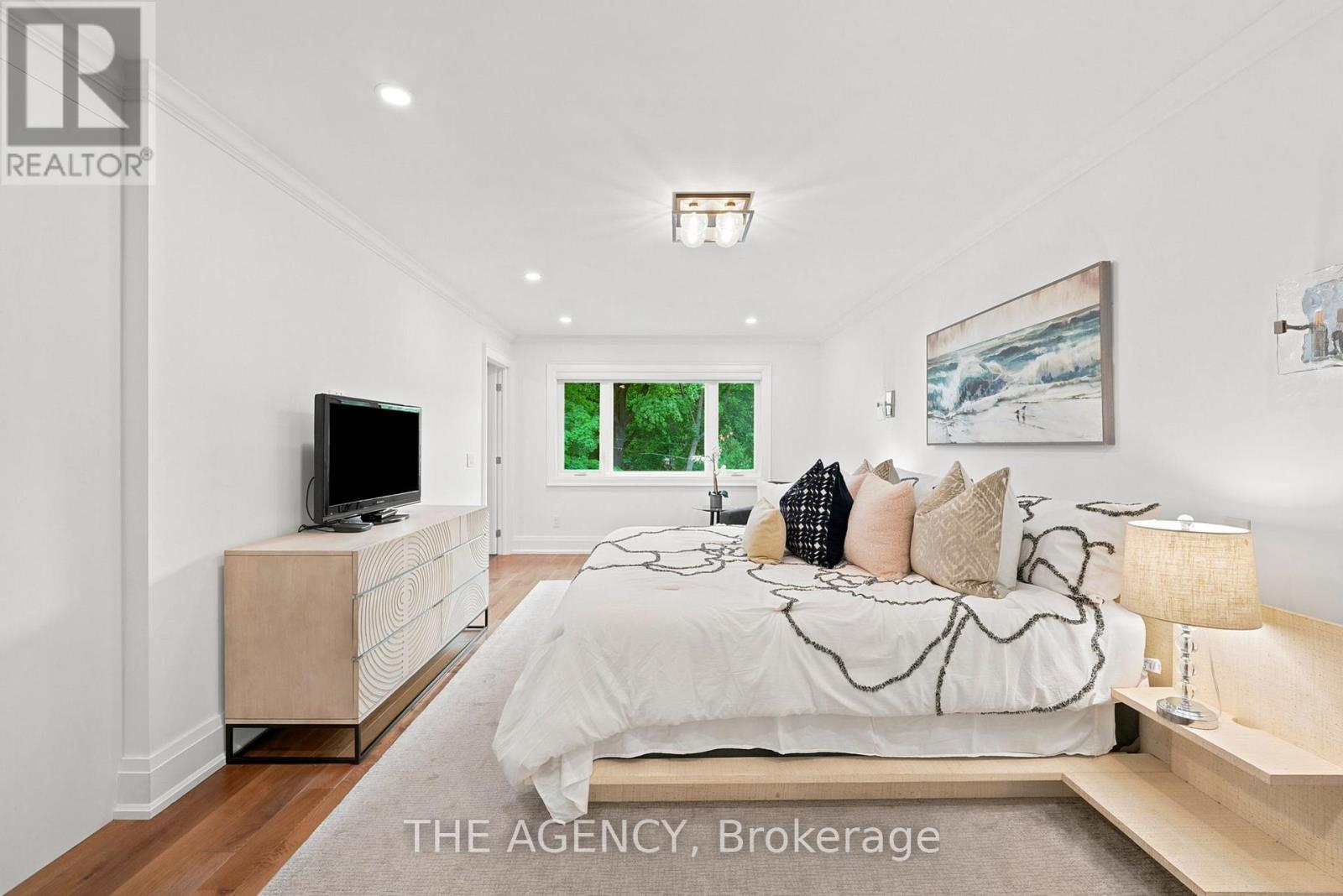 418 SOUDAN AVENUE - 16