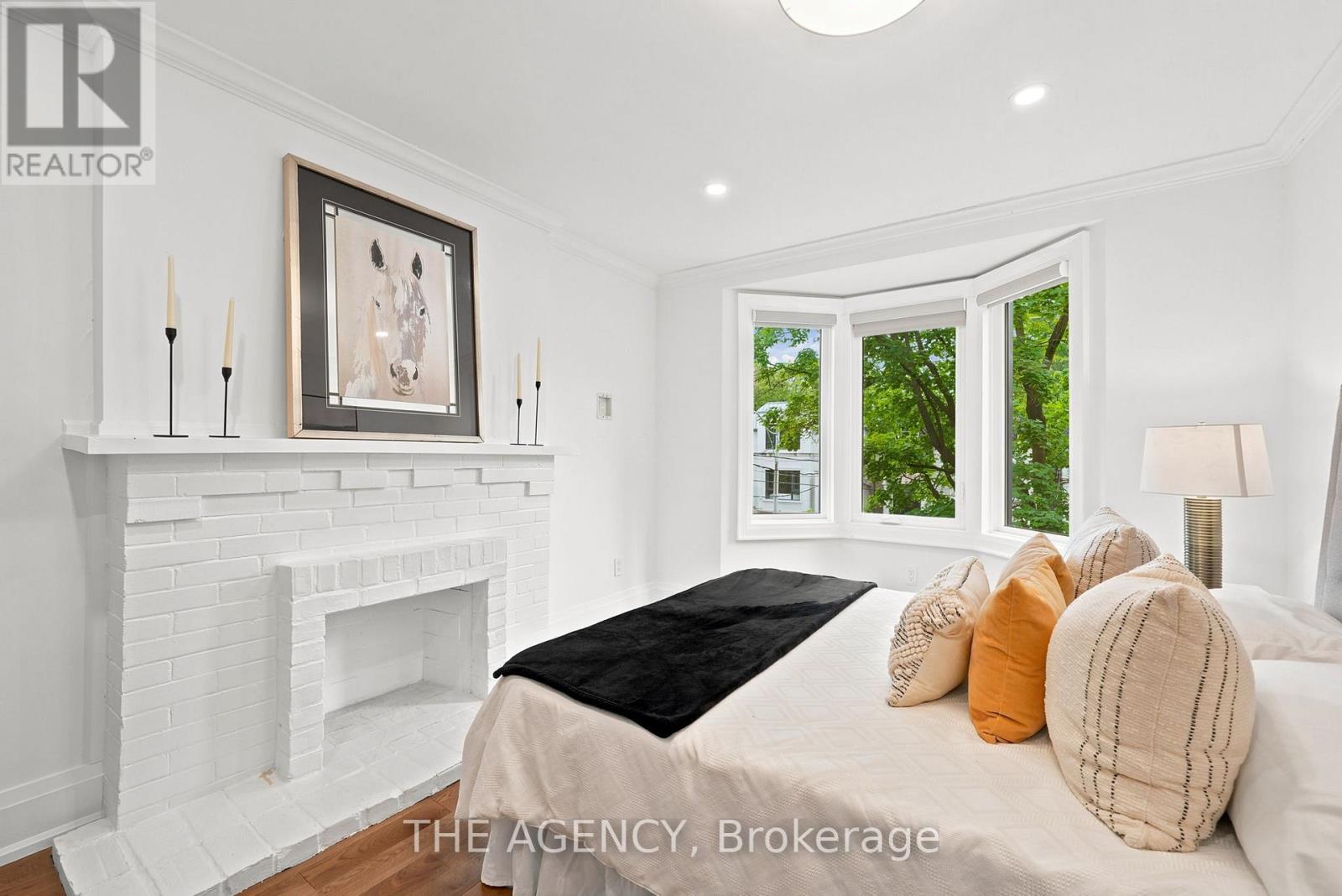 418 SOUDAN AVENUE - 21