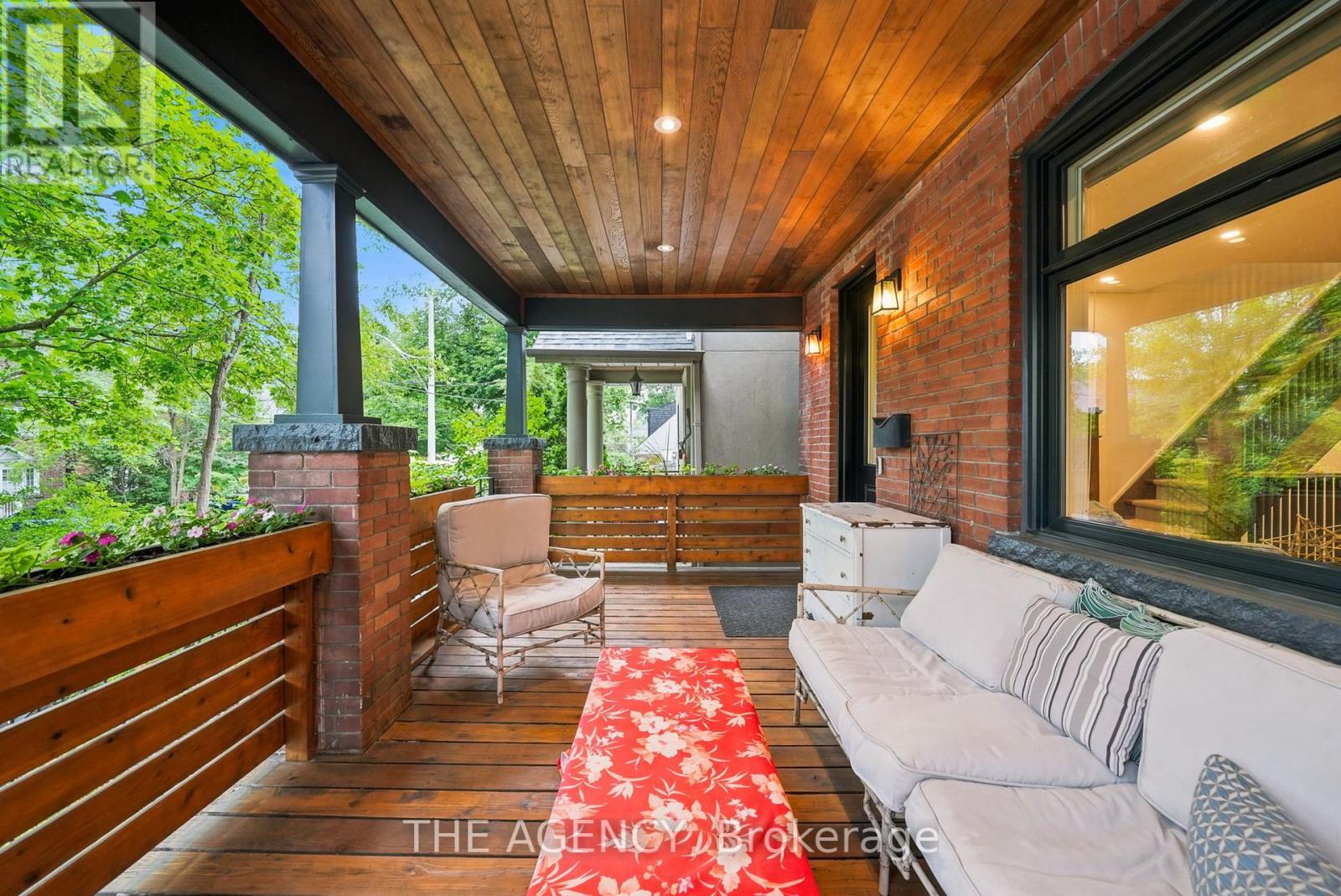 418 SOUDAN AVENUE - 37