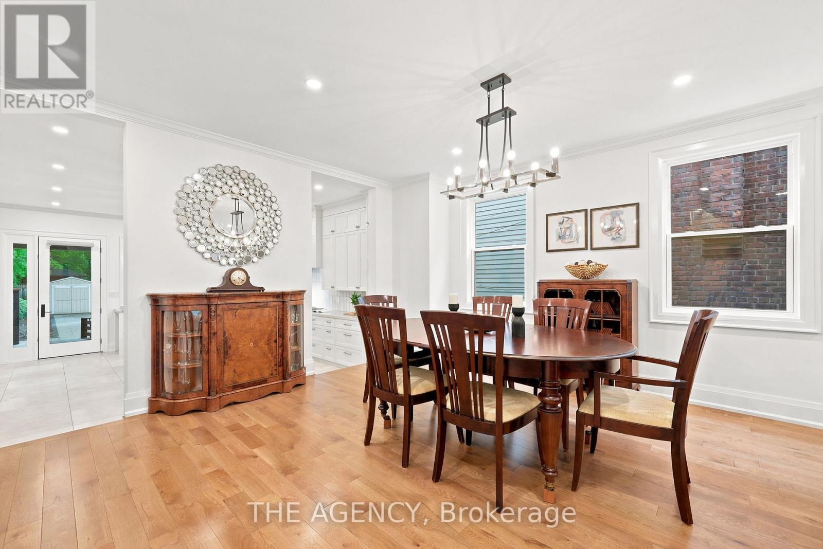 418 SOUDAN AVENUE - 6