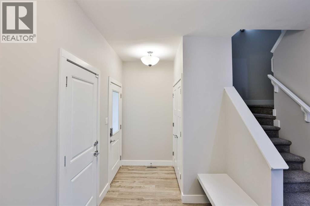 470 Bluebell Lane W - photo 3