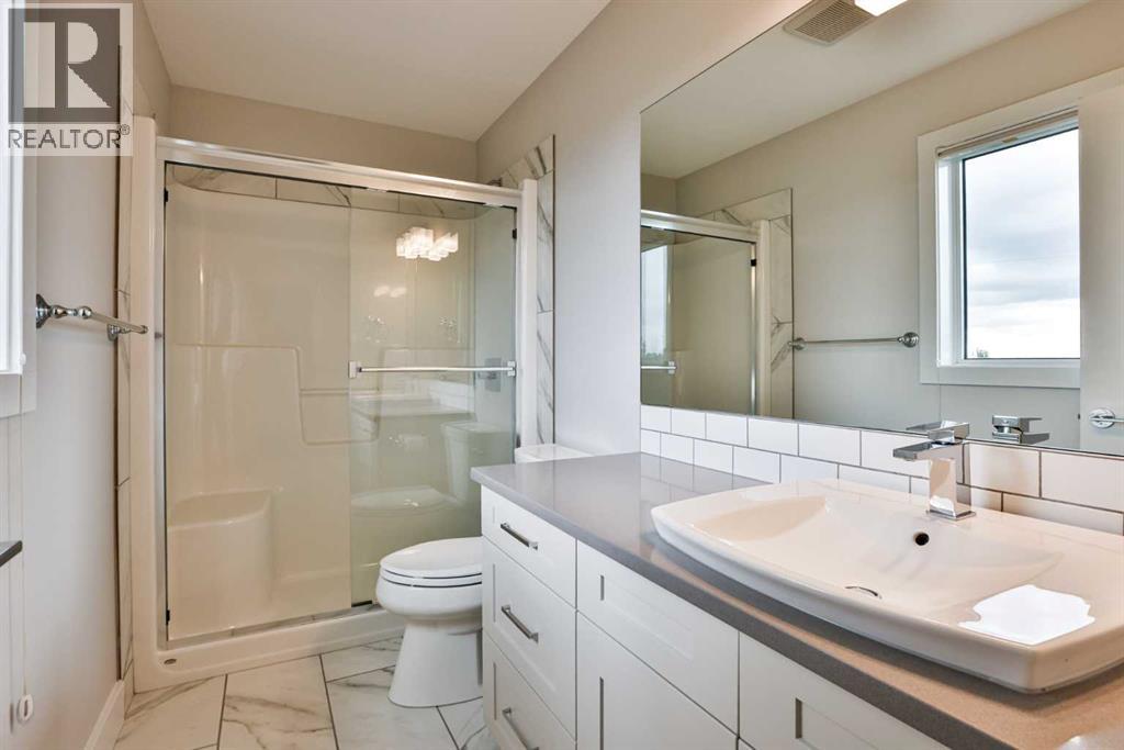 470 Bluebell Lane W — photo 13