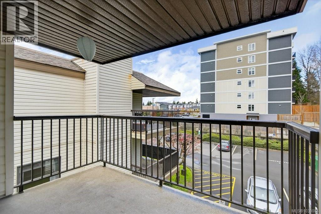 #312 585 DOGWOOD St S - Image 32