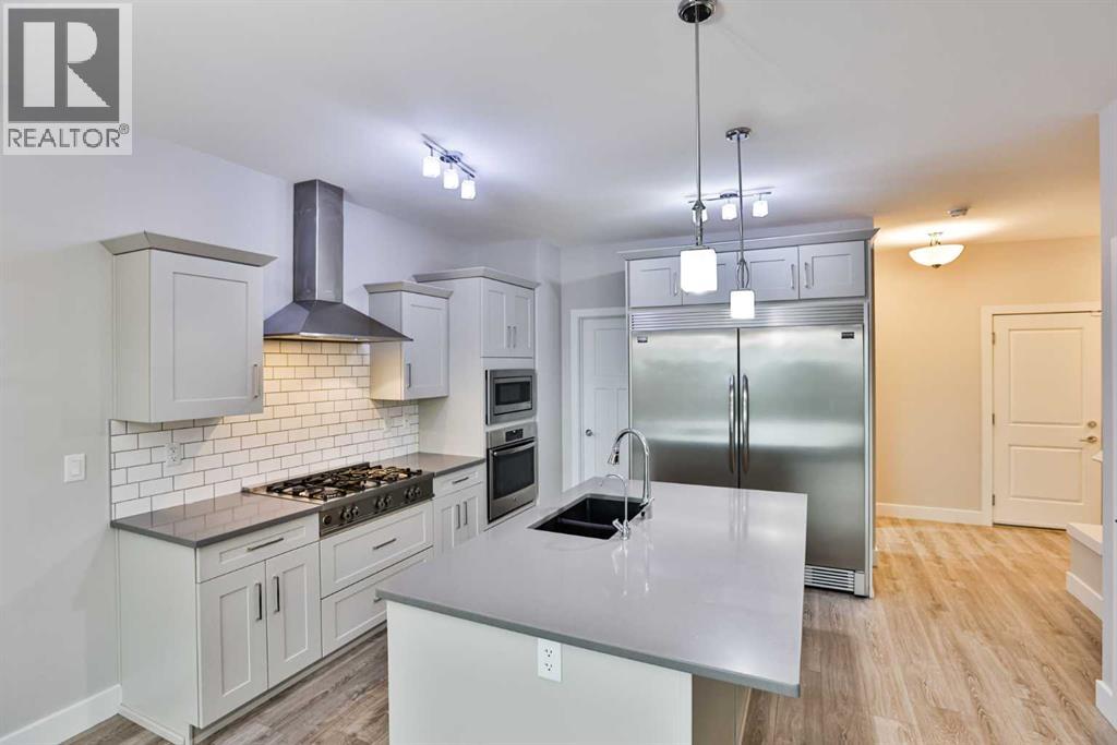470 Bluebell Lane W — photo 6