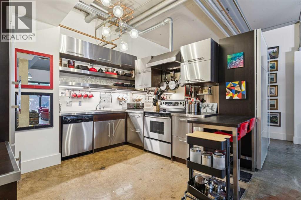#102D 500 Eau Claire Avenue SW - 4