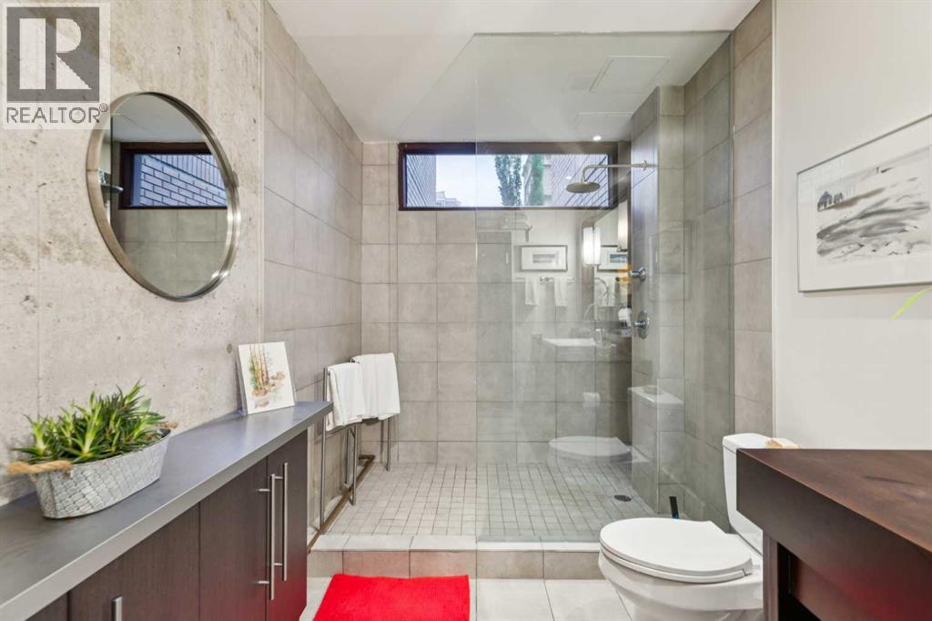 #102D 500 Eau Claire Avenue SW - 7