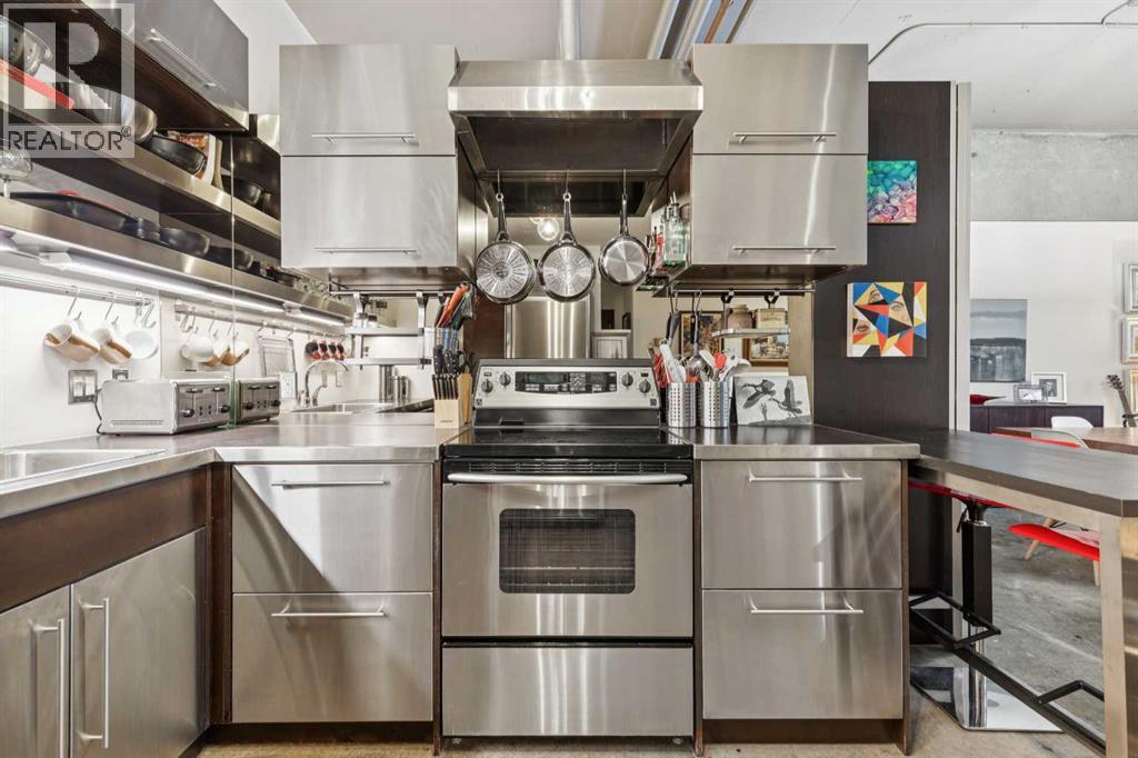 #102D 500 Eau Claire Avenue SW - 10